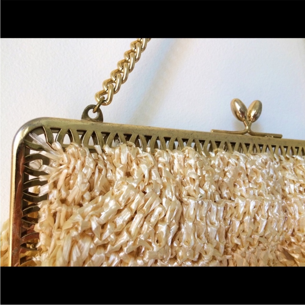 Natural Yellow Raffia Woven Clutch - Picture 4 of 5